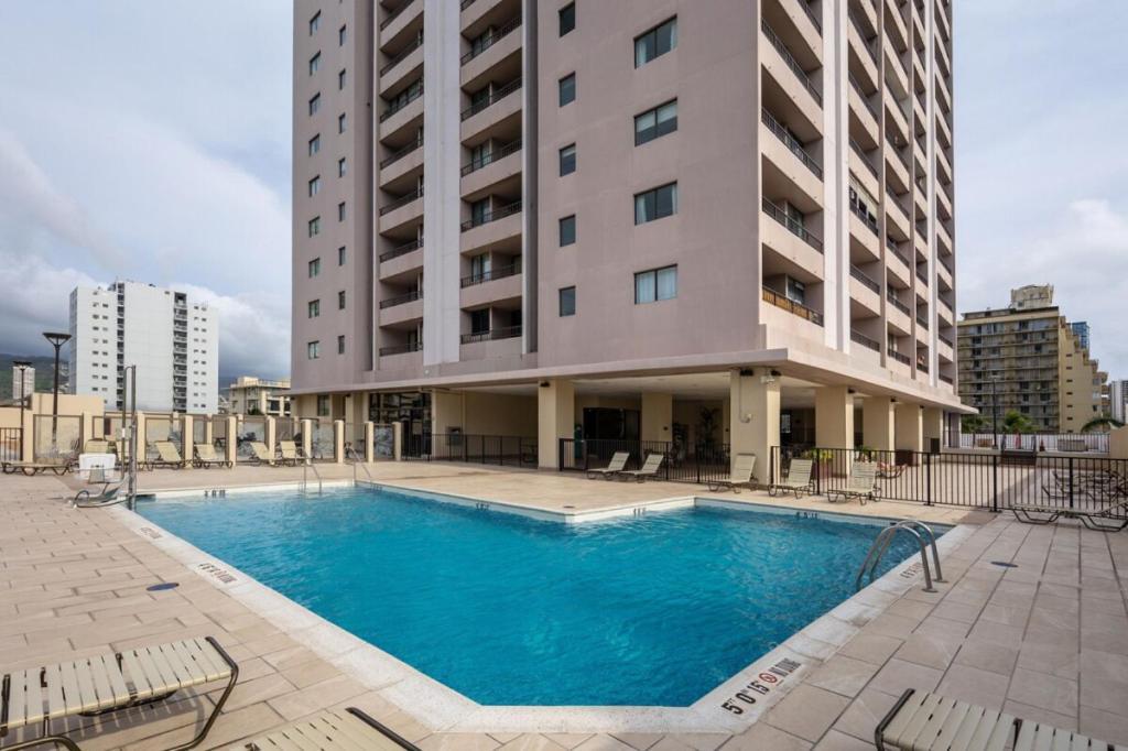 Heart Of Waikiki,1Bdrm,Free Parking, Wifi,No Resort Fees,Youtube,Netflix ! هونولولو المظهر الخارجي الصورة