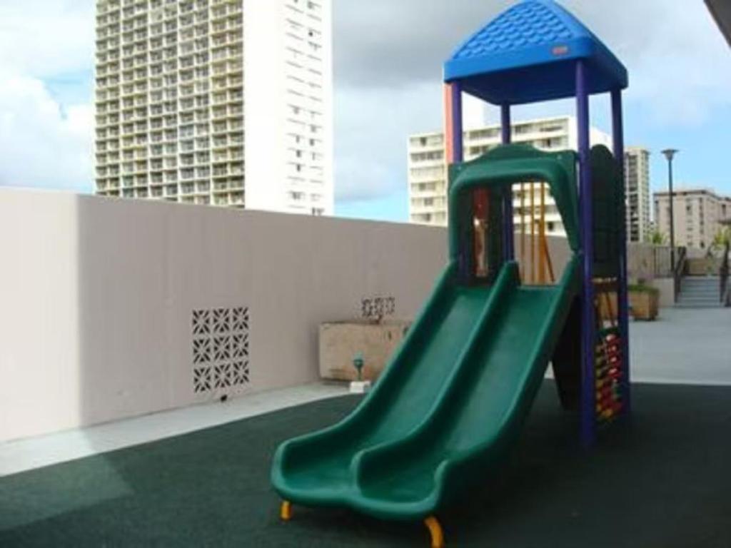 Heart Of Waikiki,1Bdrm,Free Parking, Wifi,No Resort Fees,Youtube,Netflix ! هونولولو المظهر الخارجي الصورة