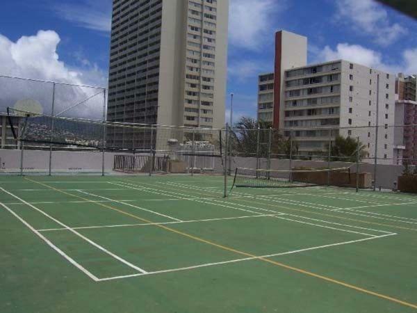 Heart Of Waikiki,1Bdrm,Free Parking, Wifi,No Resort Fees,Youtube,Netflix ! هونولولو المظهر الخارجي الصورة